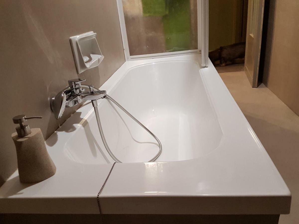 Saint George'S House Centro-Stazione-Ospedali Apartman Alessandria Kültér fotó
